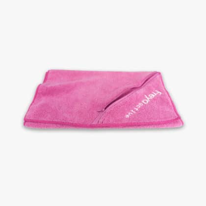 Microfiber Gym Towel with Zipper Pocket 01